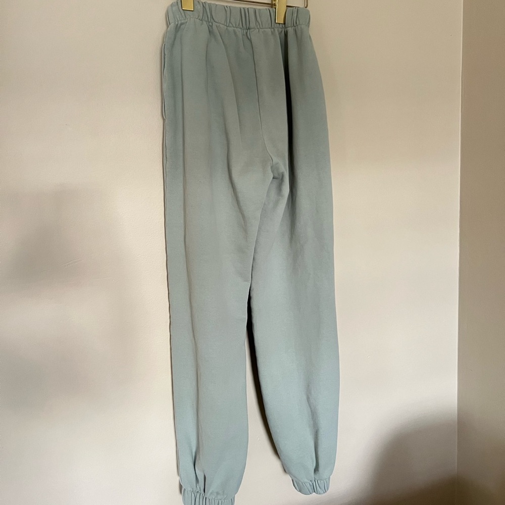 Brandy Melville/John Galt Green Rosa Sweatpants - Picture 4 of 7